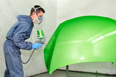 Teil-Lackierung der Karosserie: So geht die Werkstatt vor