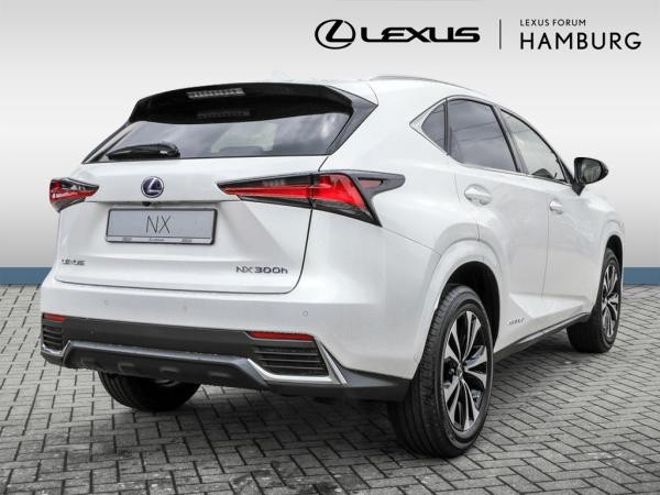Lexus NX 300