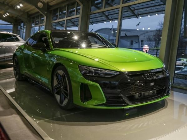 Audi e-tron GT