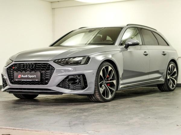 Audi RS4