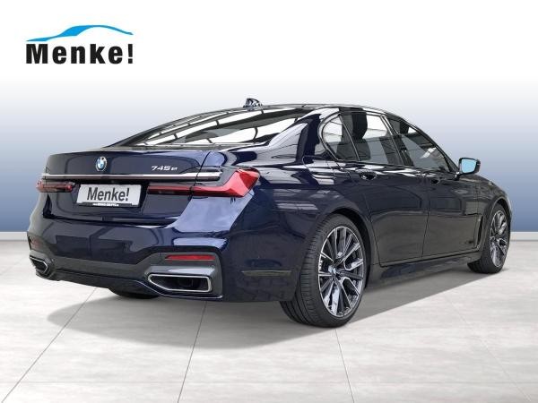 BMW 745