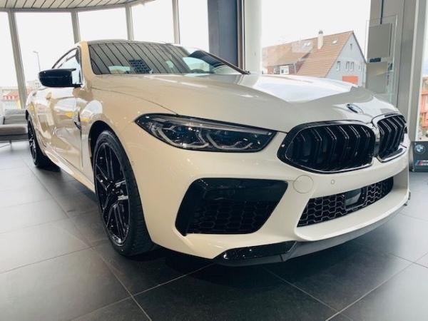 BMW M8