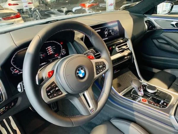 BMW M8