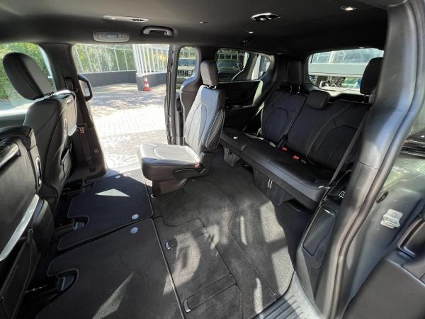 Chrysler Pacifica