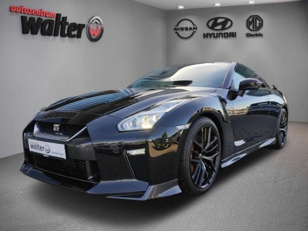 Nissan GT-R