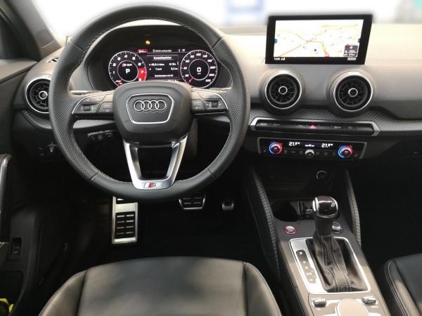 Audi SQ2
