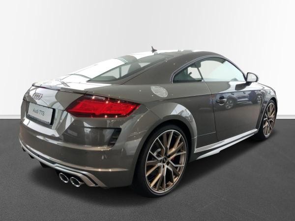 Audi TTS