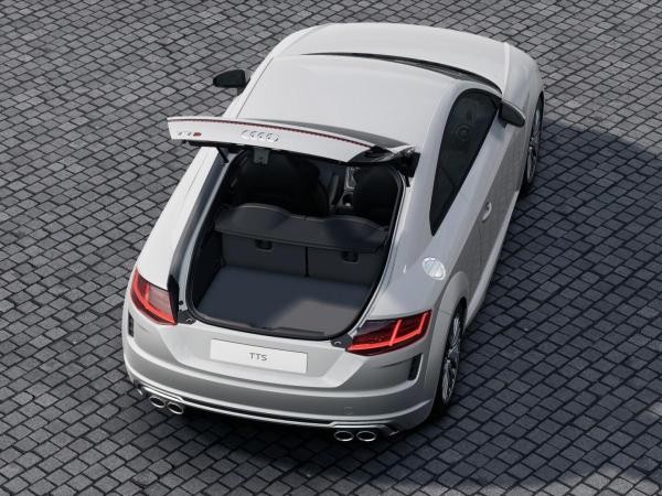 Audi TTS