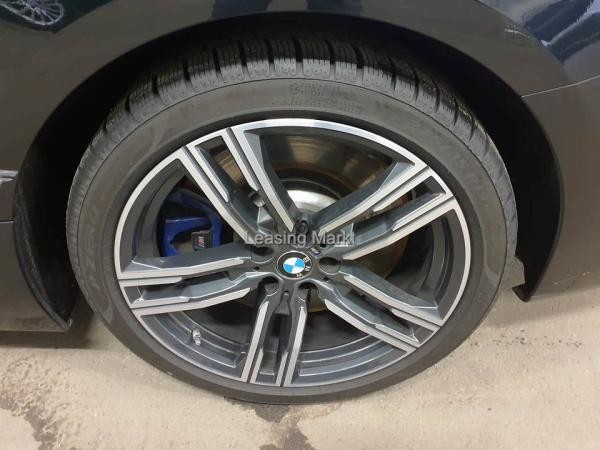 BMW M850
