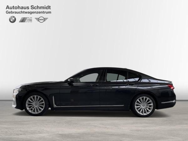 BMW 730