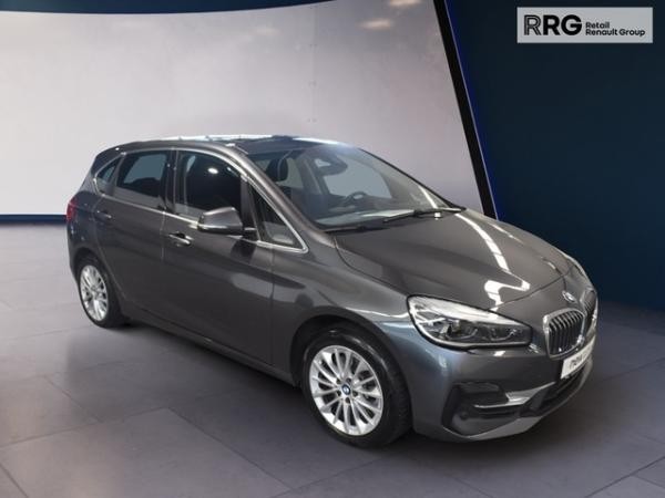 BMW 225