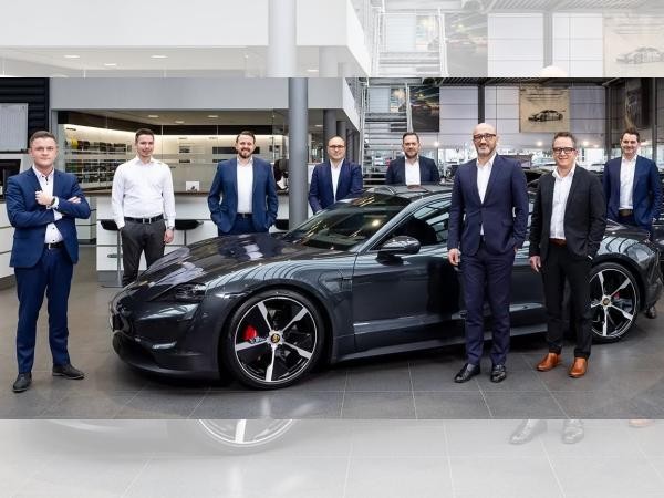 Porsche Taycan