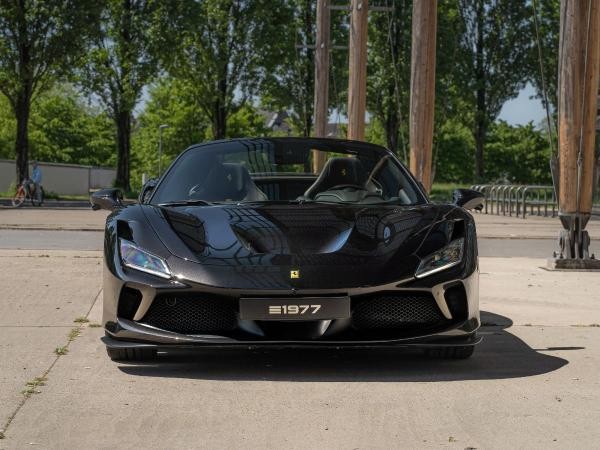 Ferrari F8