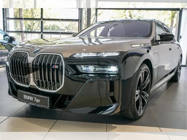 BMW 760