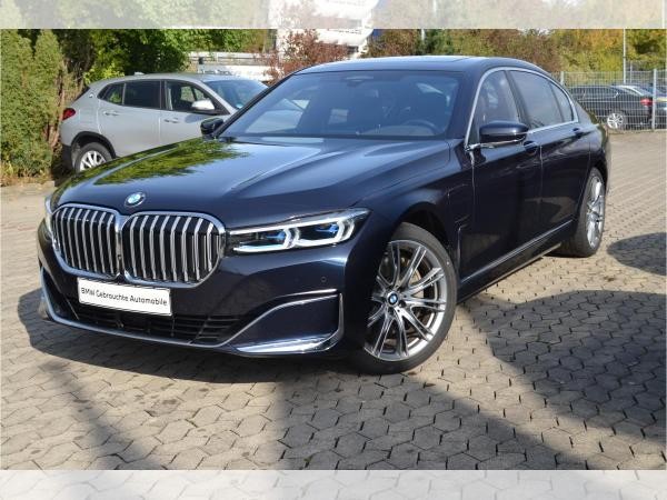 BMW 745