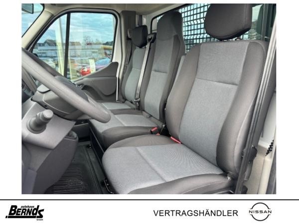 Nissan Interstar