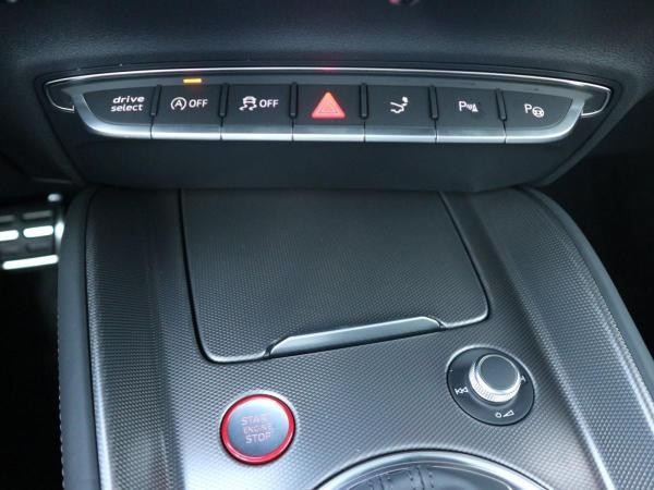 Audi TTS