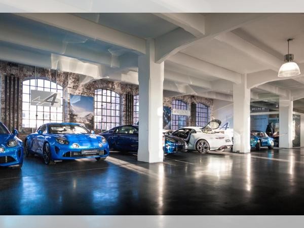 Alpine A110