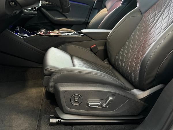 Audi SQ6 e-tron