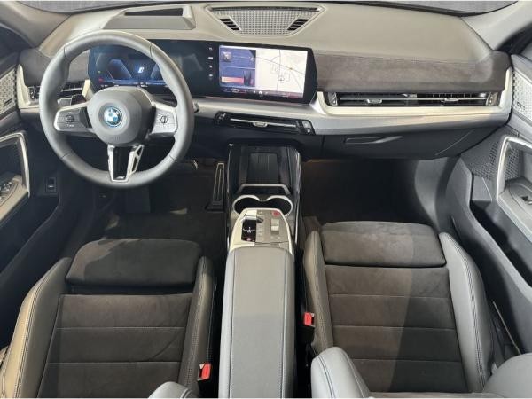 BMW iX2