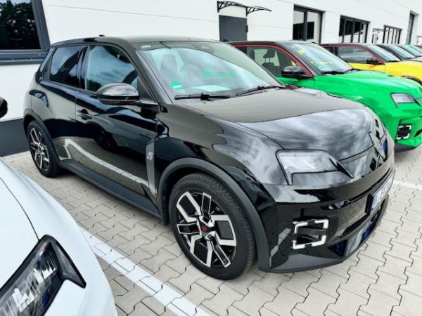 Renault R5