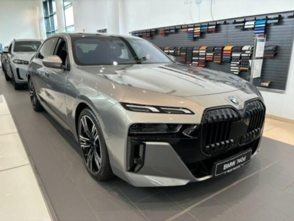 BMW 740