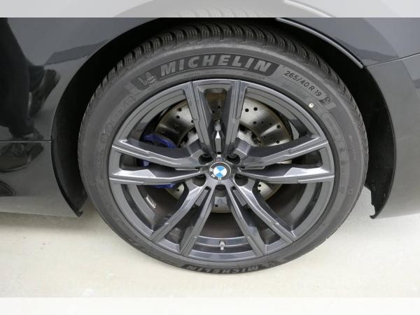 BMW M8