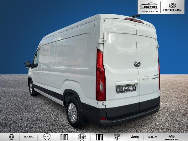 MAXUS Deliver 9