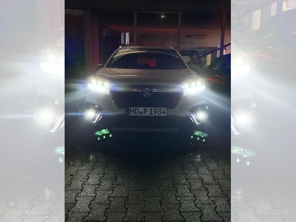 Suzuki S-Cross