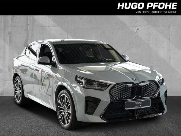BMW iX2