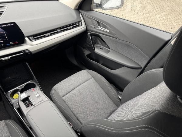 BMW iX2