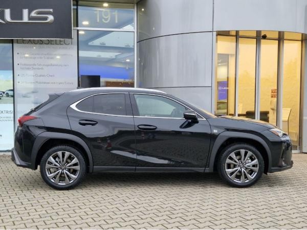 Lexus UX-300h