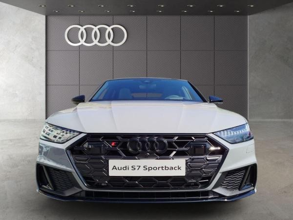 Audi S7