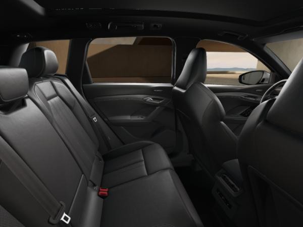 Audi SQ6 e-tron