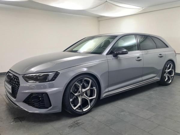 Audi RS4