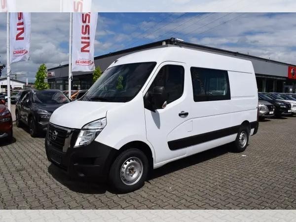 Nissan Interstar