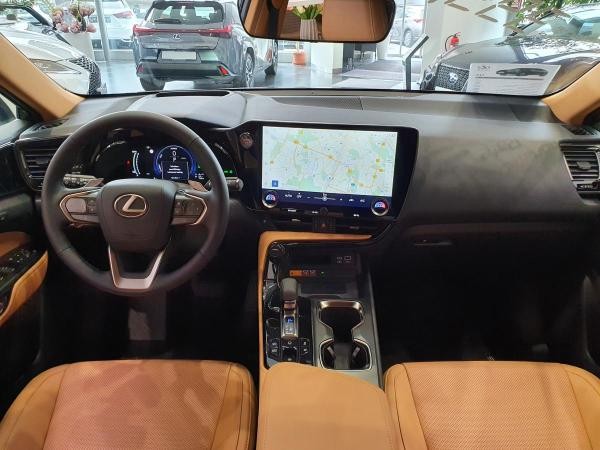 Lexus NX 450h