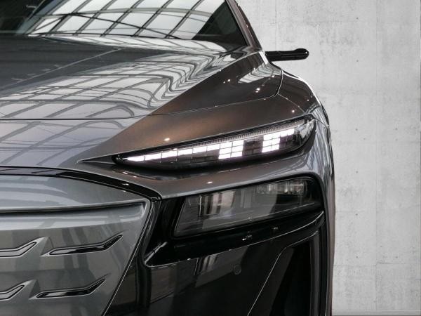 Audi S6 e-tron