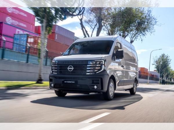 Nissan Interstar