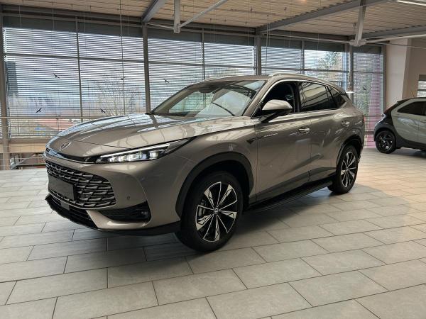 MG HS