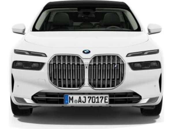 BMW i7