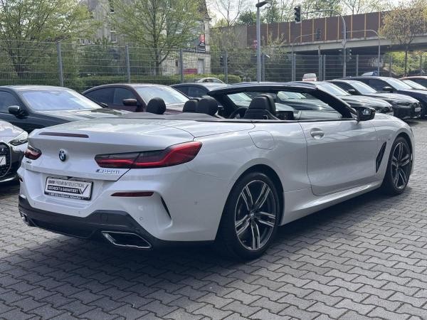 BMW M850
