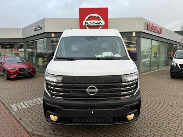 Nissan Interstar