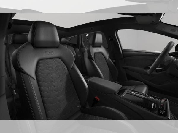 Audi S6 e-tron