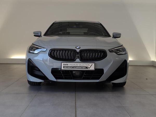 BMW 220