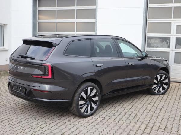 Volvo EX90