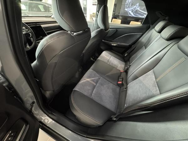Lexus LBX