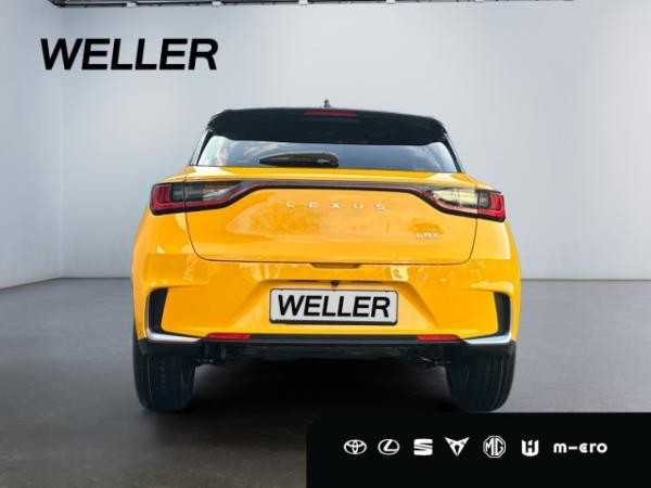 Lexus LBX