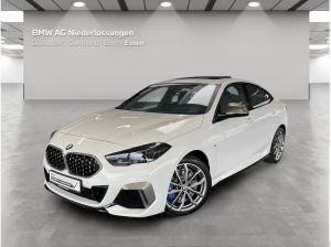 BMW M235