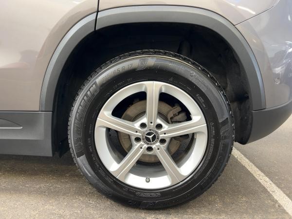 Mercedes-Benz GLA 180